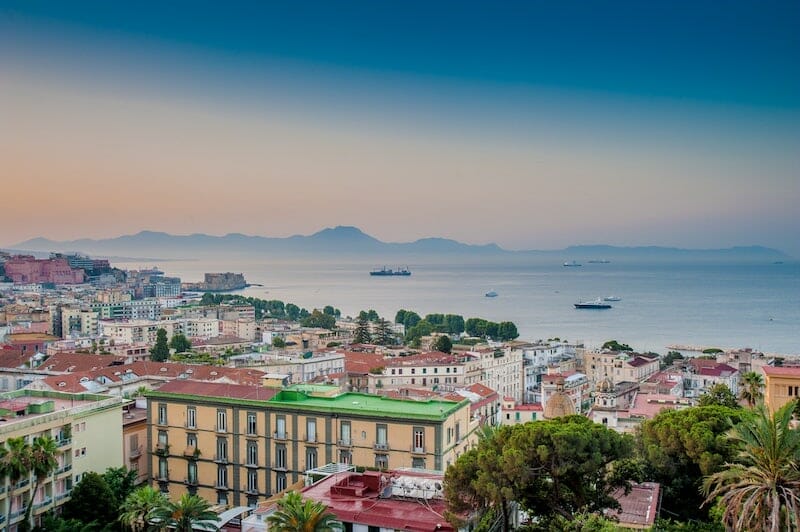 how to get from Rome to Naples
