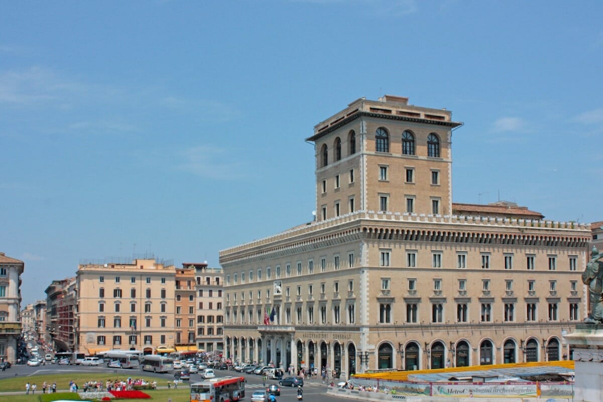 Piazza Venezia Rome